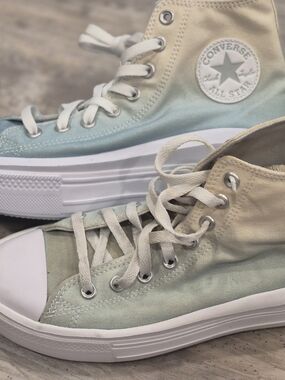 Converse Women's High-Top Sneakers — Mint Green and Beige Ombre